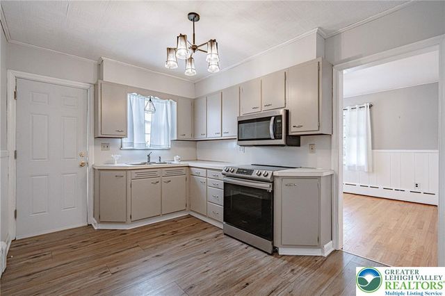 731 North Kearney Street, Allentown City, PA 18109