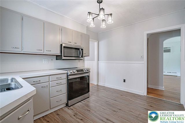 731 North Kearney Street, Allentown City, PA 18109