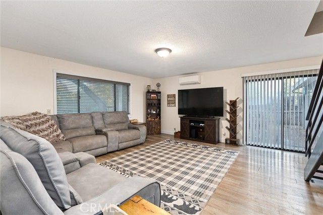 89 Glen, Oroville, CA 95966