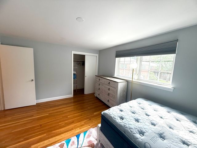 63 Linden St 1, Wellesley, MA 02482
