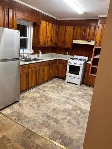 1942 Dirk Drive, Macon, GA 31217