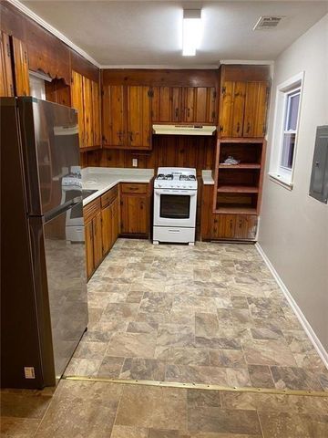 1942 Dirk Drive, Macon, GA 31217