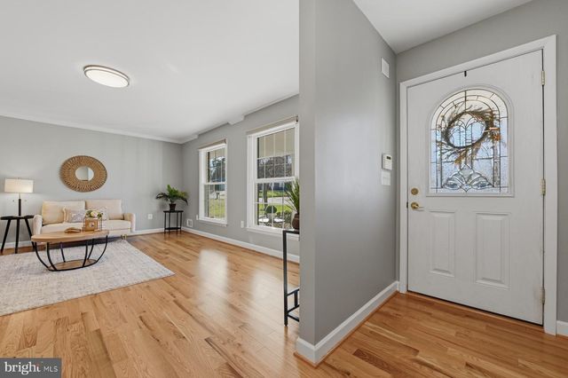 7867 CHESTNUT LEAF RD, Severn, MD 21144