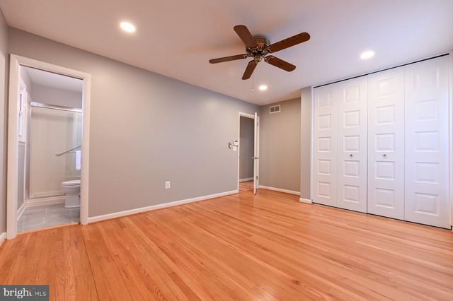 7867 CHESTNUT LEAF RD, Severn, MD 21144