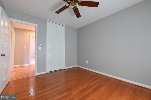 7867 CHESTNUT LEAF RD, Severn, MD 21144