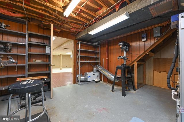 7867 CHESTNUT LEAF RD, Severn, MD 21144