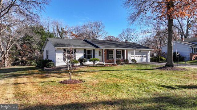 7867 CHESTNUT LEAF RD, Severn, MD 21144