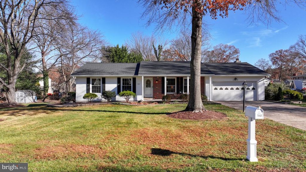 7867 CHESTNUT LEAF RD, Severn, MD 21144