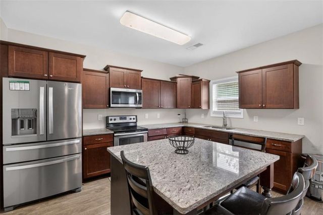 338 Springwater Way, Bremen, GA 30110