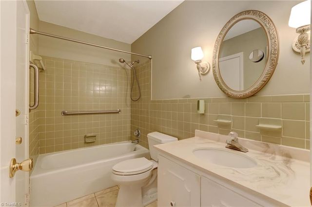 4104 Enchanted Lane, Greensboro, NC 27406