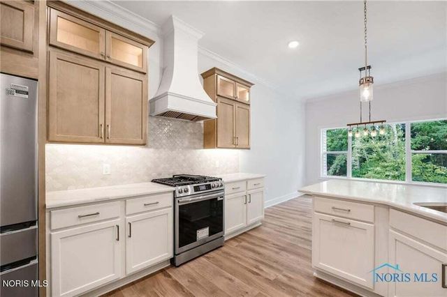 6952 Red Stag Court, Whitehouse, OH 43571