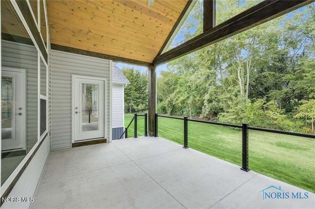 6952 Red Stag Court, Whitehouse, OH 43571