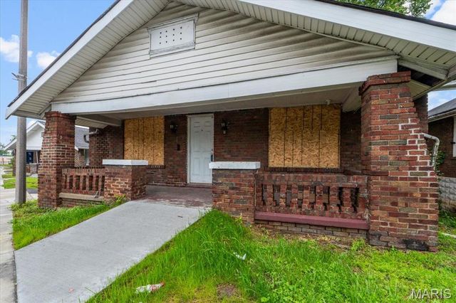 6842 Natural Bridge Road, Beverly Hills, MO 63121