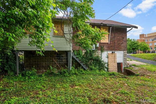 6842 Natural Bridge Road, Beverly Hills, MO 63121
