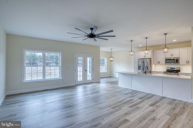 3150 OLD SHARPTOWN RD, Laurel, DE 19956