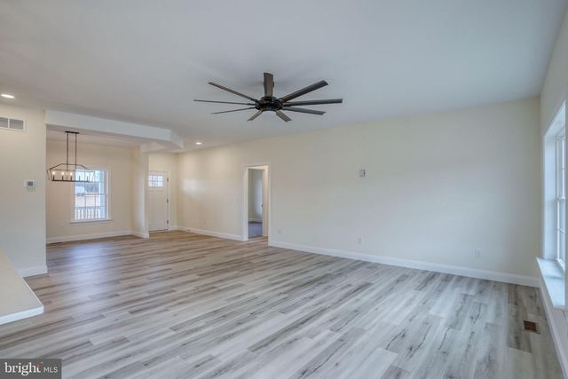 3150 OLD SHARPTOWN RD, Laurel, DE 19956