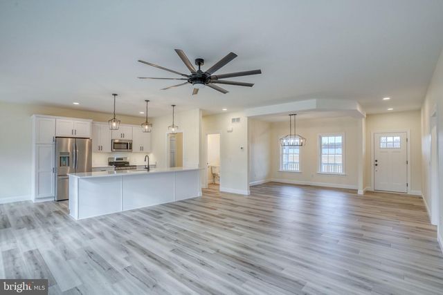 3150 OLD SHARPTOWN RD, Laurel, DE 19956