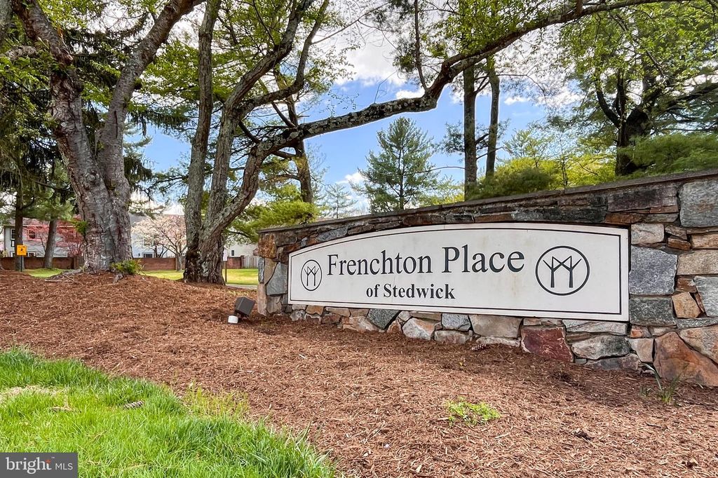 Image 38 of property listing at 19316 FRENCHTON PL, Montgomery Village, MD 20886