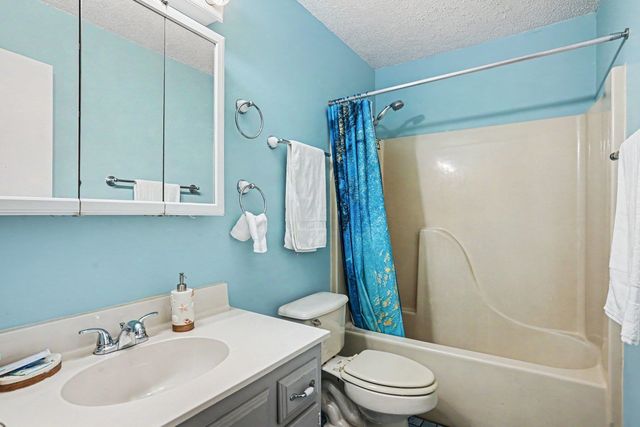 2010 Sand Dunes Dr Apt 103, Myrtle Beach, SC 29577