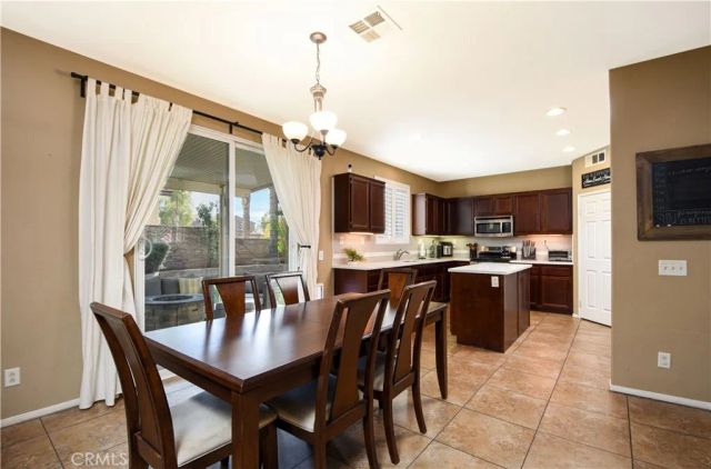 38236 Hermosa Court, Murrieta, CA 92563