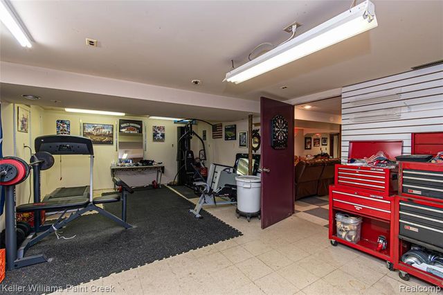35152 Kesler Court, Clinton Township, MI 48035