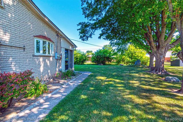 35152 Kesler Court, Clinton Township, MI 48035
