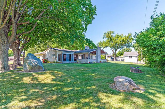 35152 Kesler Court, Clinton Township, MI 48035