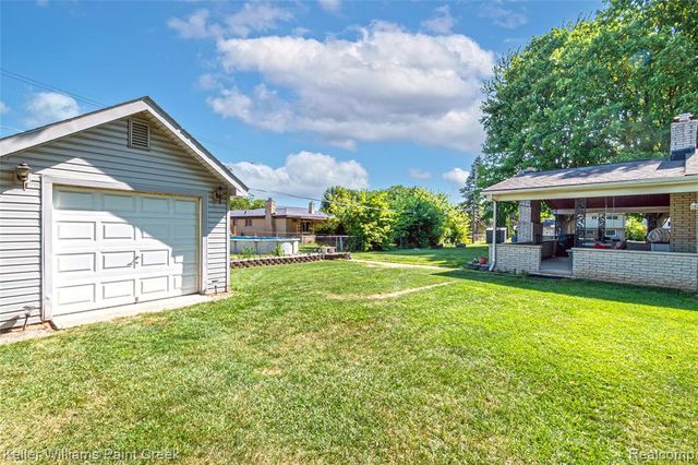 35152 Kesler Court, Clinton Township, MI 48035