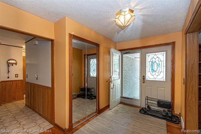 35152 Kesler Court, Clinton Township, MI 48035