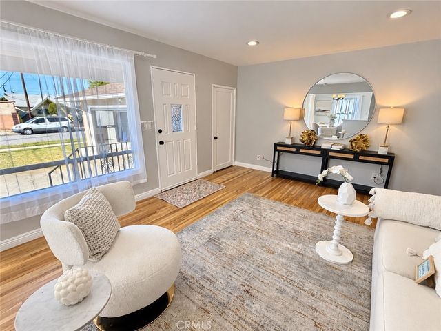 3534 Monica, Long Beach, CA 90808