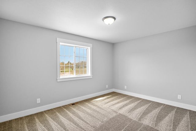5229 Lilac Lane, Fremont, MI 49412