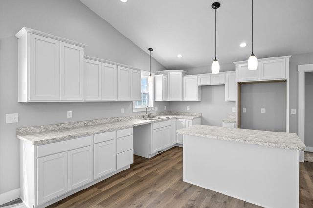 5229 Lilac Lane, Fremont, MI 49412