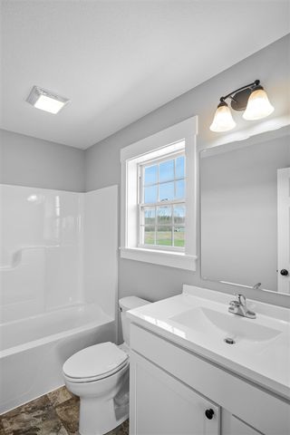 5229 Lilac Lane, Fremont, MI 49412