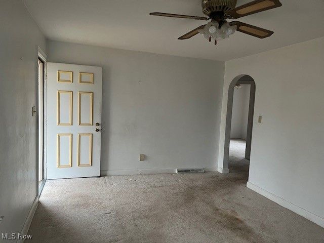 2351 S Freedom Avenue, Alliance, OH 44601