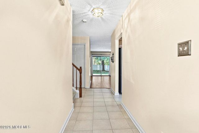 7 Stuart Drive 3, Freehold, NJ 07728