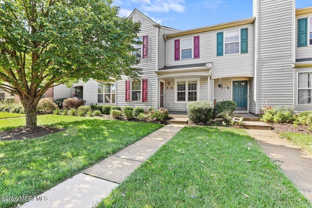 7 Stuart Drive 3, Freehold, NJ 07728