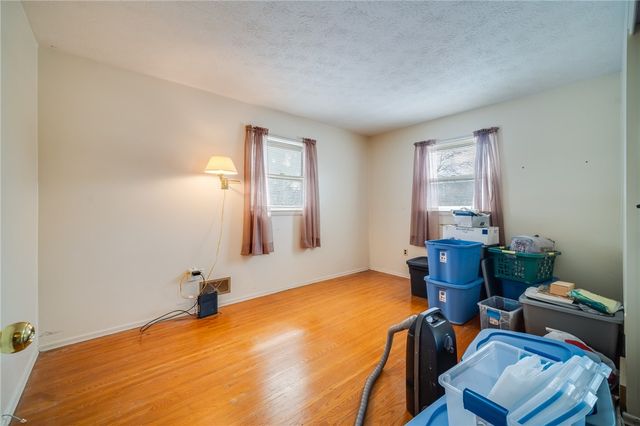 34 Evelyn Street, Gates, NY 14606