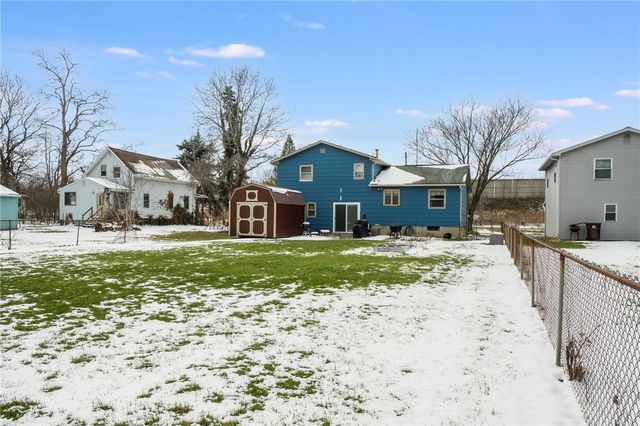 34 Evelyn Street, Gates, NY 14606