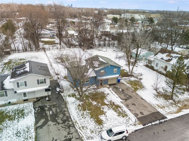 34 Evelyn Street, Gates, NY 14606