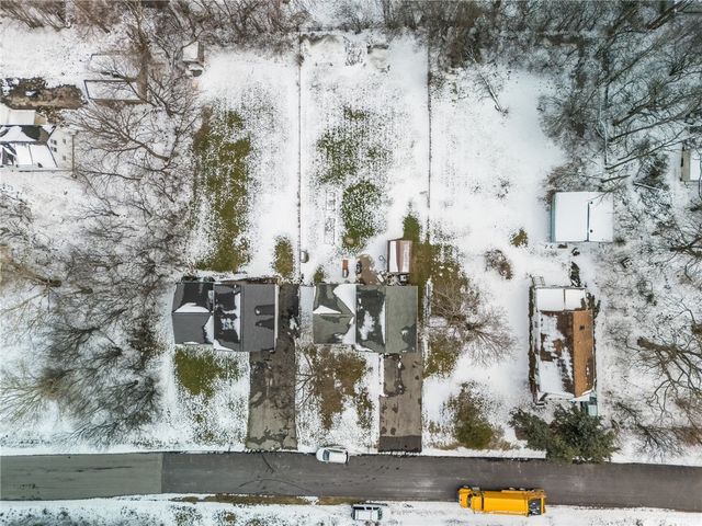 34 Evelyn Street, Gates, NY 14606