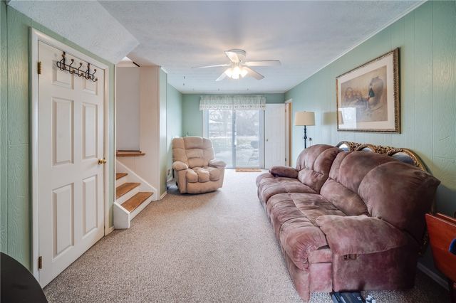 34 Evelyn Street, Gates, NY 14606