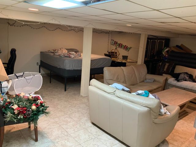 5036 Rockdale Court, Sterling Heights, MI 48310