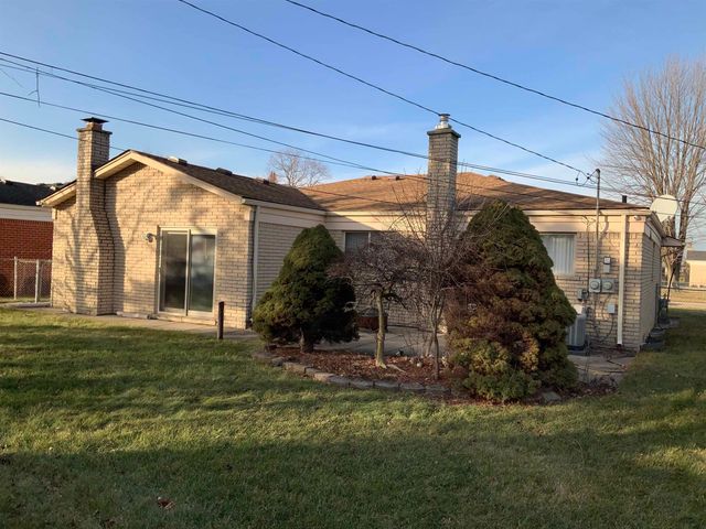 5036 Rockdale Court, Sterling Heights, MI 48310