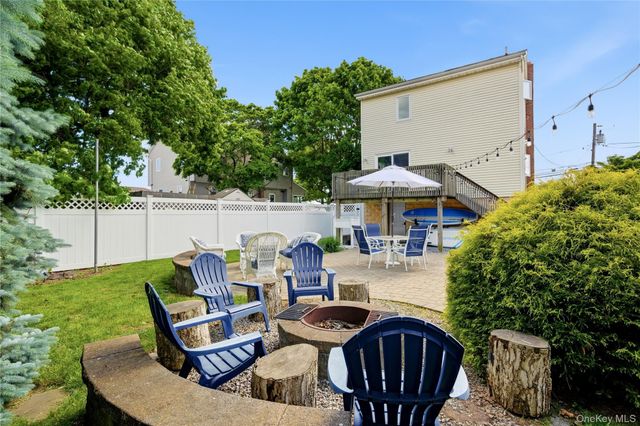 107 E Shore Road, Lindenhurst, NY 11757