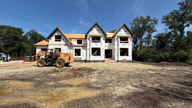 855 Fox Trail Court, Lake Forest, IL 60045