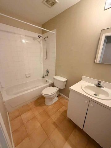 6892 Mill Brook Place, Lake Worth, FL 33463