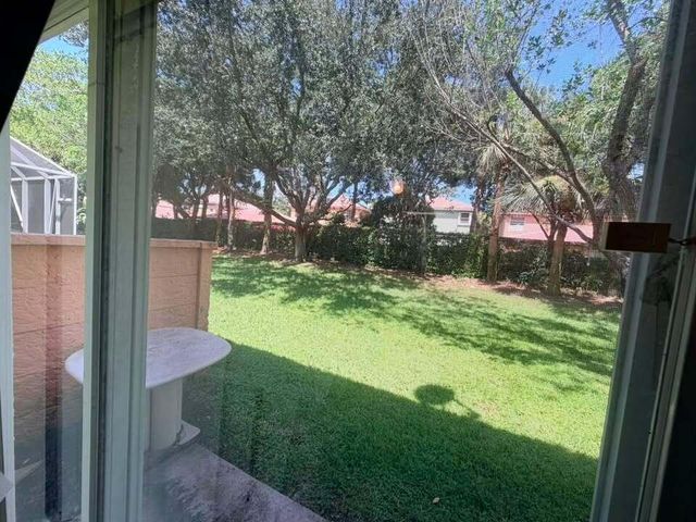 6892 Mill Brook Place, Lake Worth, FL 33463