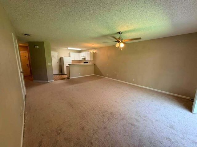 6892 Mill Brook Place, Lake Worth, FL 33463