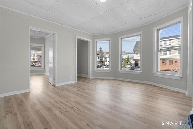 725 Beechwood Avenue 1, Bridgeport, CT 06605