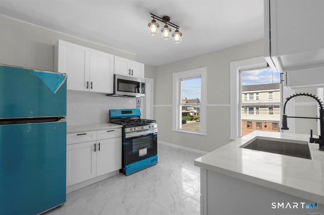 725 Beechwood Avenue 1, Bridgeport, CT 06605